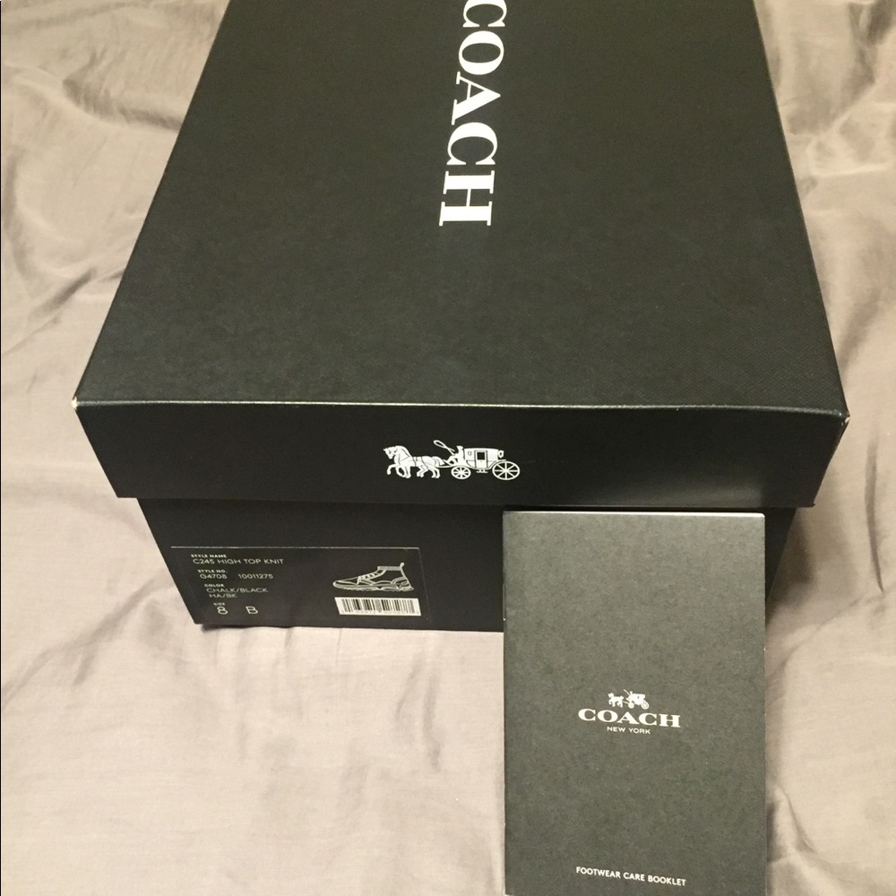 *Free Shipping* New in Box Coach high tops size 8